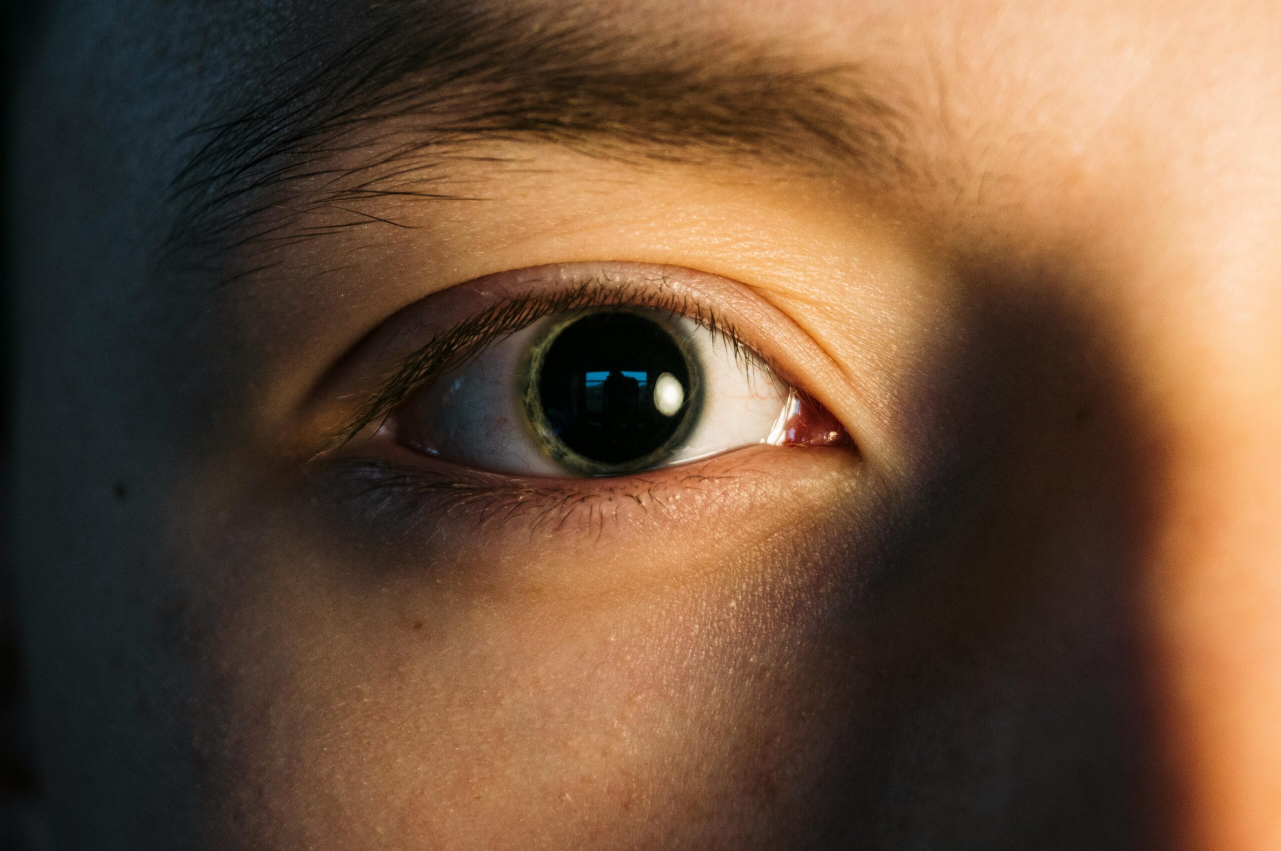 Relación entre salud y color de los ojos